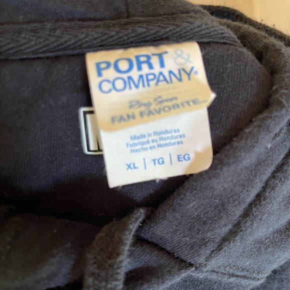 Marvel Black and Red Logo Hoodie - Picture 6 of 6